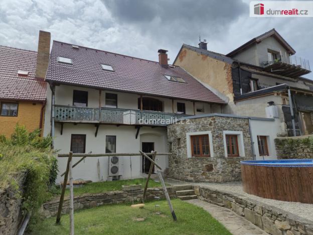 Prodej restaurace, Velešín, náměstí J. V. Kamarýta, 130 m2