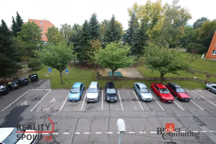 Pronájem bytu 2+kk, Děčín - Děčín VI-Letná, Školní, 35 m2