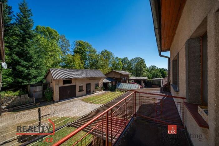 Prodej rodinného domu, Dubenec, 250 m2