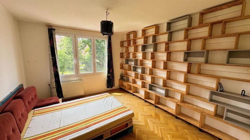 Prodej bytu 3+1, Cheb, Dukelská, 84 m2