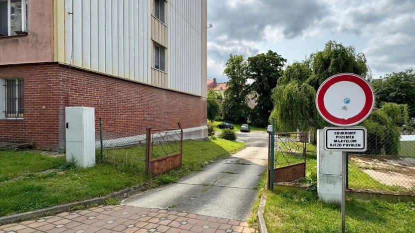 Prodej bytu 3+1, Cheb, Dukelská, 84 m2