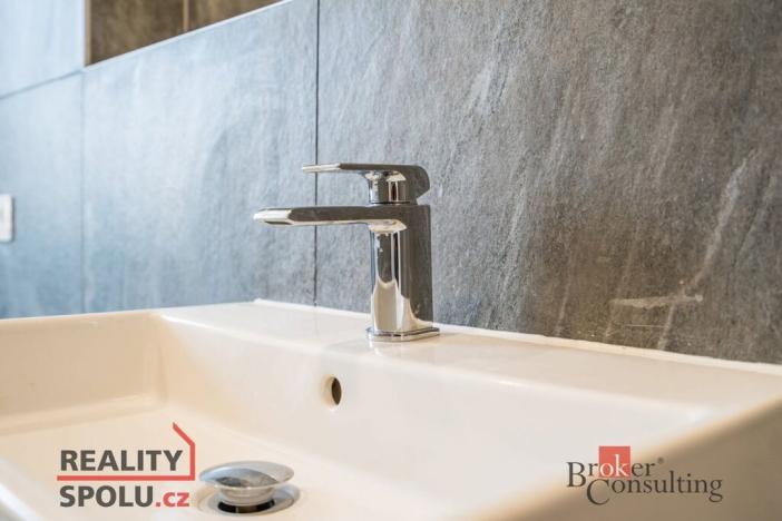 Prodej bytu 2+kk, Svoboda nad Úpou, Maršovská, 55 m2