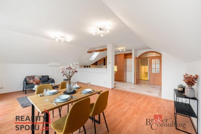 Prodej bytu 4+kk, Praha - Štěrboholy, Novoštěrboholská, 172 m2