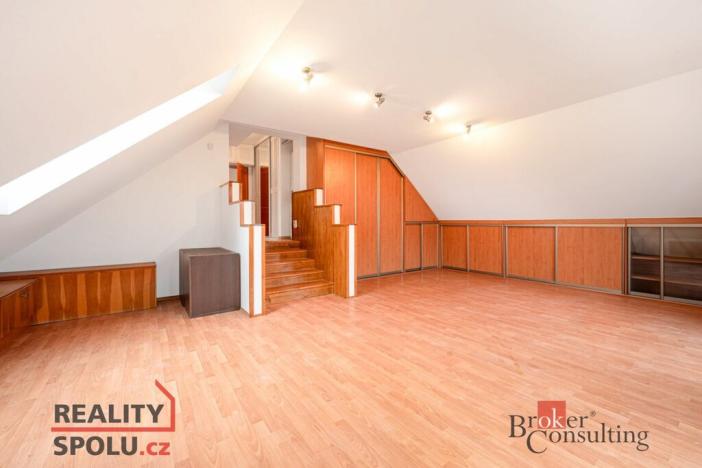 Prodej bytu 4+kk, Praha - Štěrboholy, Novoštěrboholská, 172 m2