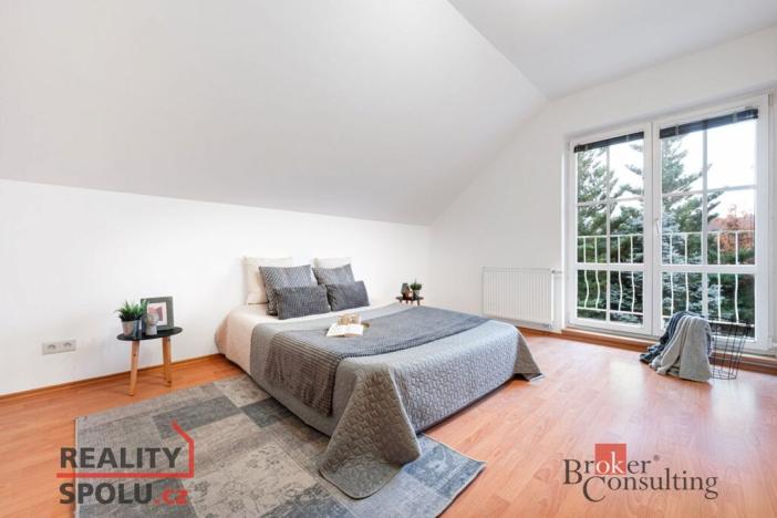 Prodej bytu 4+kk, Praha - Štěrboholy, Novoštěrboholská, 172 m2