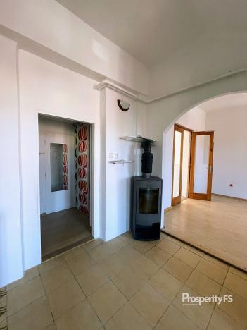 Pronájem bytu 3+1, Unhošť, tř. Dr. Beneše, 114 m2