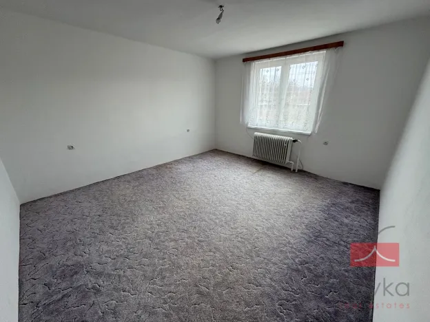 Pronájem bytu 3+1, Kejžlice, K Budíkovu, 77 m2