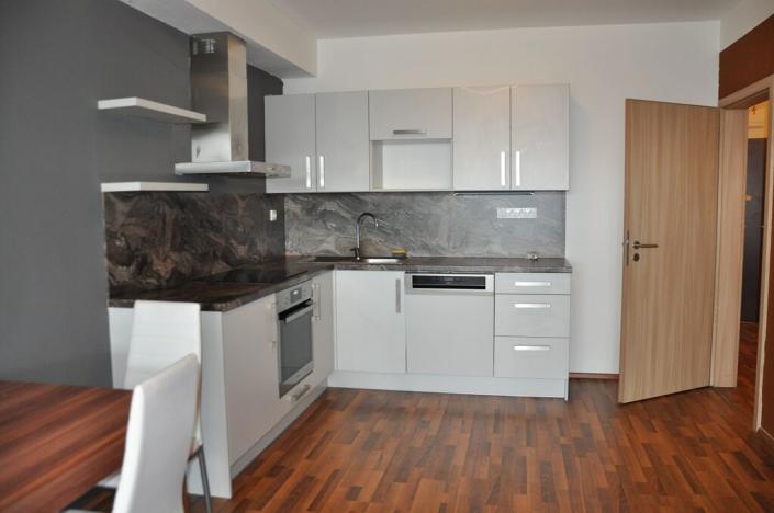Pronájem bytu 1+kk, České Budějovice - České Budějovice 2, Husova tř., 36 m2