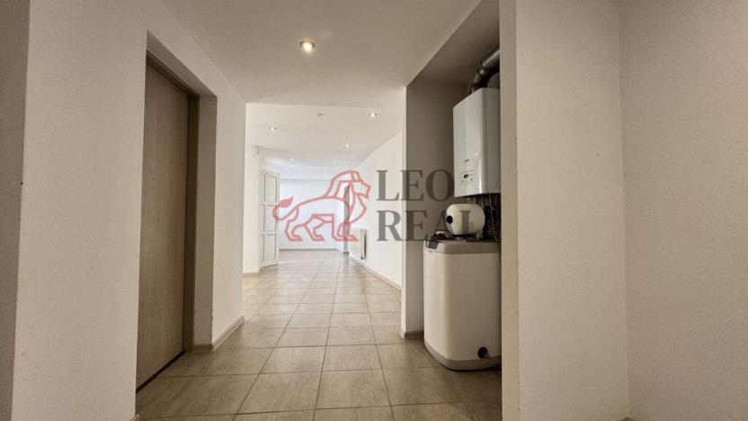 Prodej rodinného domu, Topolná, 215 m2