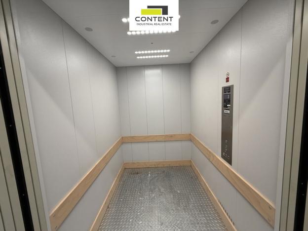 Prodej skladu, Mochov, U Mrazíren, 4977 m2