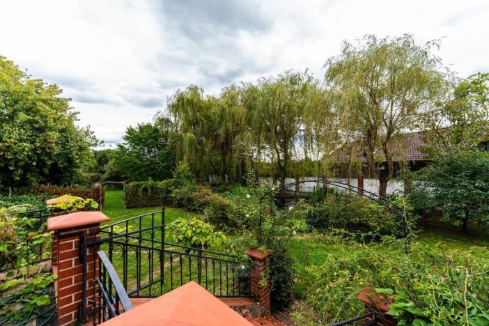 Prodej rodinného domu, Domanín, 717 m2