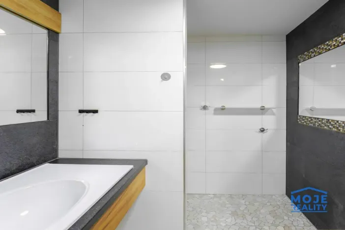 Prodej bytu 3+1, Nýřany, Revoluční, 84 m2