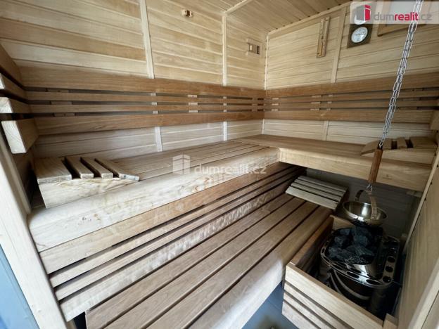 Pronájem rodinného domu, Králův Dvůr, Nad Máchovnou, 192 m2