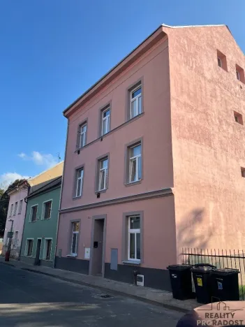 Prodej rodinného domu, Trmice, U Mlýnského potoka, 400 m2