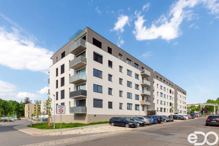 Prodej bytu 2+kk, Chrudim, V Hliníkách, 51 m2