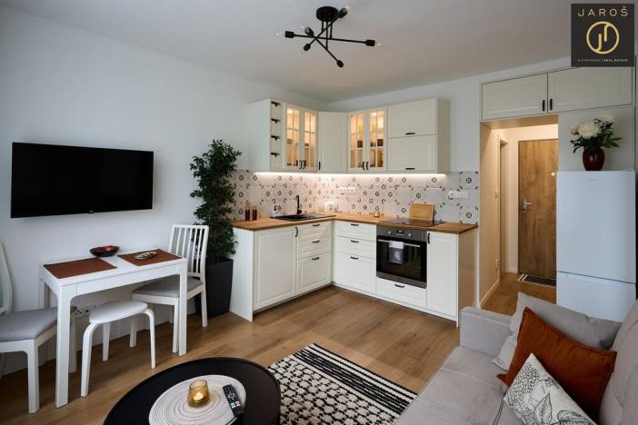 Pronájem bytu 2+kk, Praha - Hostivař, Tenisová, 36 m2