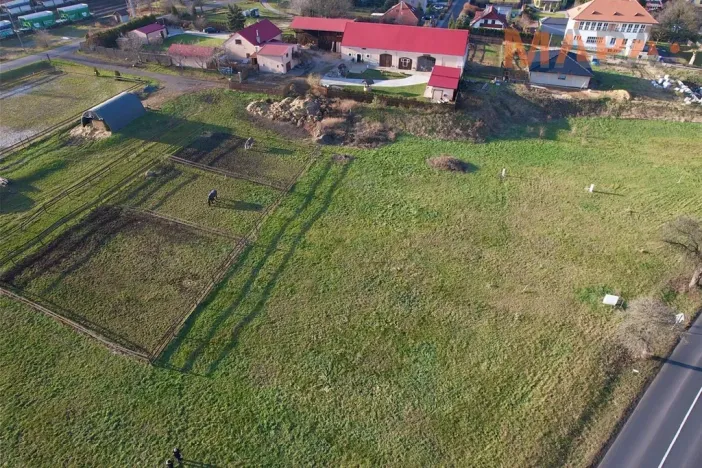 Prodej pozemku pro bydlení, Březno, 1244 m2