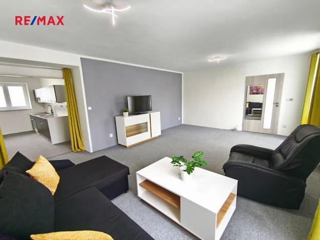 Pronájem obchodního prostoru, Neratovice, 50 m2