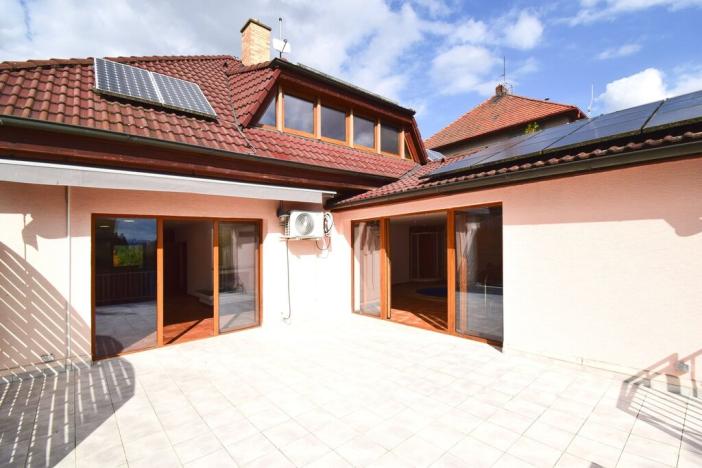 Prodej rodinného domu, Plzeň - Černice, Pod Bručnou, 340 m2