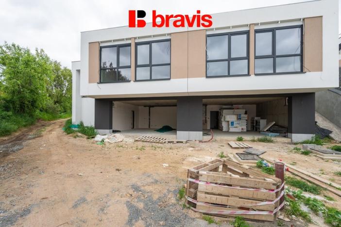 Prodej rodinného domu, Holubice, 197 m2