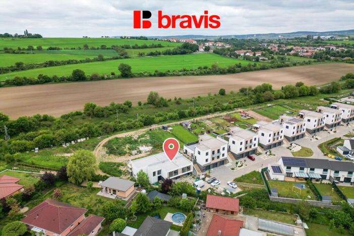 Prodej rodinného domu, Holubice, 197 m2