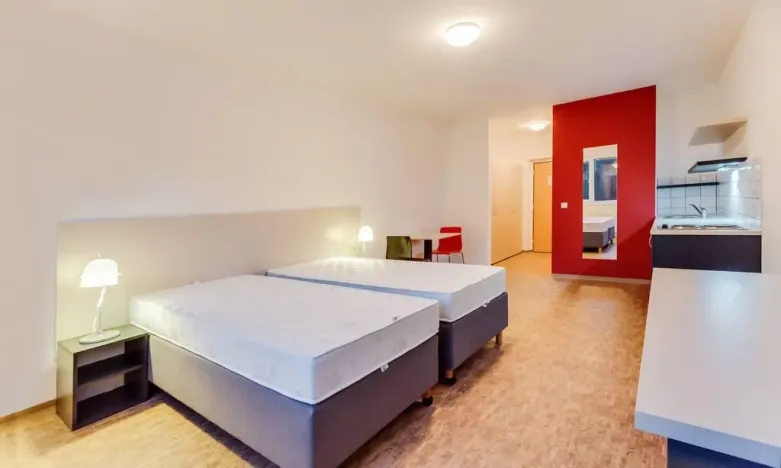 Pronájem apartmánu, Praha - Smíchov, Křížová, 27 m2
