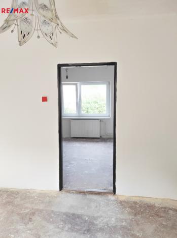 Prodej rodinného domu, Týnec nad Labem, Husova, 68 m2