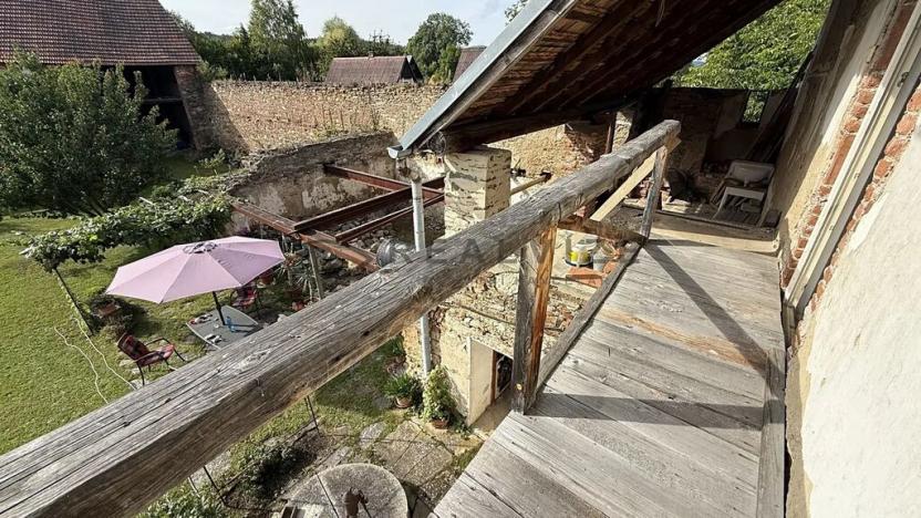 Prodej zemědělské usedlosti, Mirkovice, 2420 m2