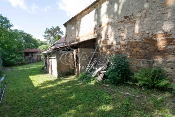 Prodej rodinného domu, Zápy, 200 m2