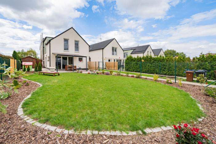 Prodej bytu 3+kk, Ptice, Hlavní, 86 m2