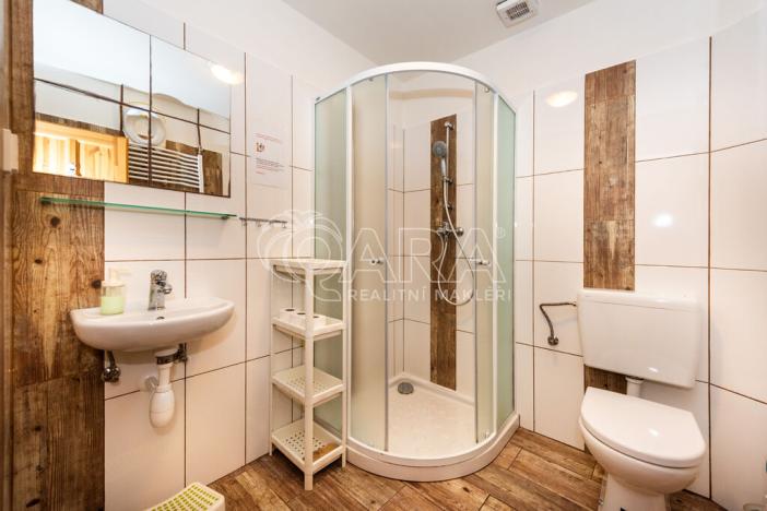 Prodej chalupy, Radvanice, 216 m2