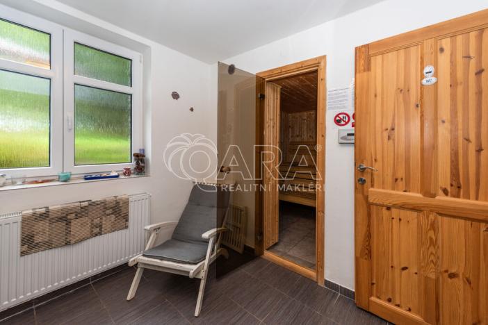 Prodej chalupy, Radvanice, 216 m2