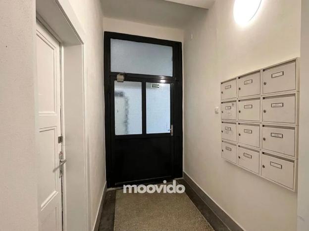 Prodej bytu 3+1, Praha - Libeň, náměstí Dr. Václava Holého, 102 m2