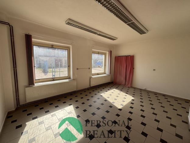 Pronájem obchodního prostoru, Nový Bydžov, Dr. Jana Deyla, 87 m2