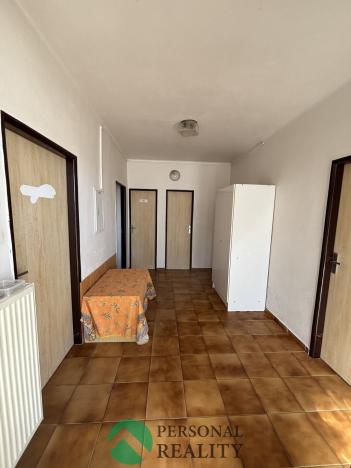 Pronájem obchodního prostoru, Nový Bydžov, Dr. Jana Deyla, 87 m2