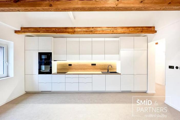 Prodej bytu 3+kk, Karlovy Vary, Mattoniho nábřeží, 85 m2