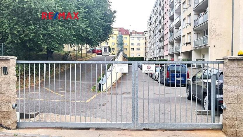 Pronájem bytu 3+1, Praha - Košíře, Plzeňská, 76 m2