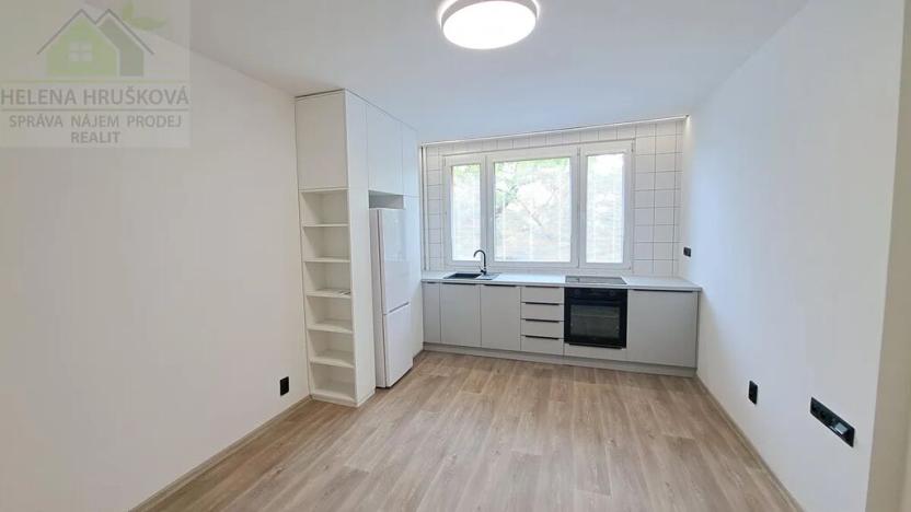Prodej bytu 3+kk, Karviná, tř. 17. listopadu, 56 m2