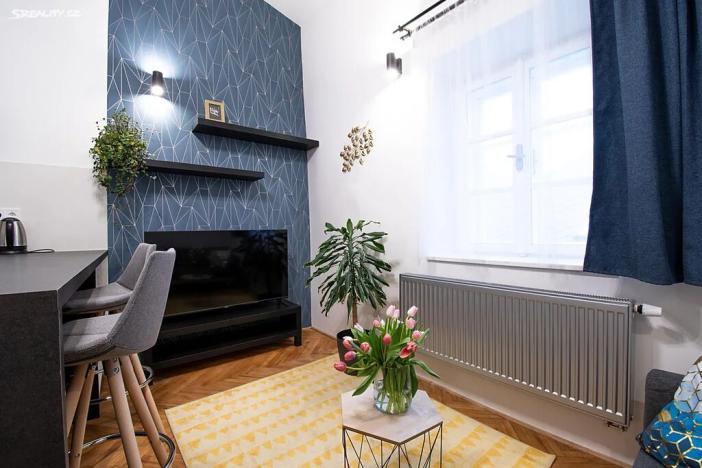 Pronájem bytu 2+kk, Jihlava, Brněnská, 40 m2