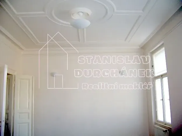 Pronájem kanceláře, Praha - Karlín, Prvního pluku, 103 m2