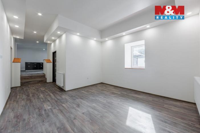 Prodej rodinného domu, Andělská Hora, 200 m2