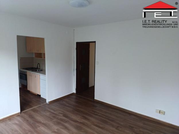 Pronájem bytu 1+1, Frýdek-Místek, Jaroslava Lohrera, 29 m2