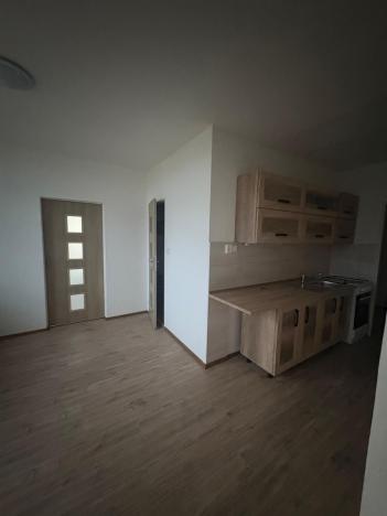 Pronájem bytu 3+1, Bílina, Sídliště Za Chlumem, 82 m2