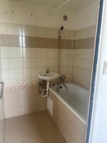 Pronájem bytu 2+1, Bílina, Sídliště Za Chlumem, 60 m2