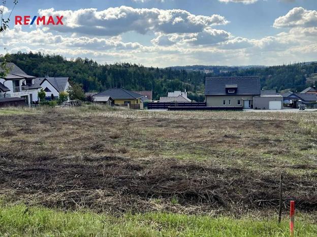 Prodej pozemku pro bydlení, Petráveč, 954 m2