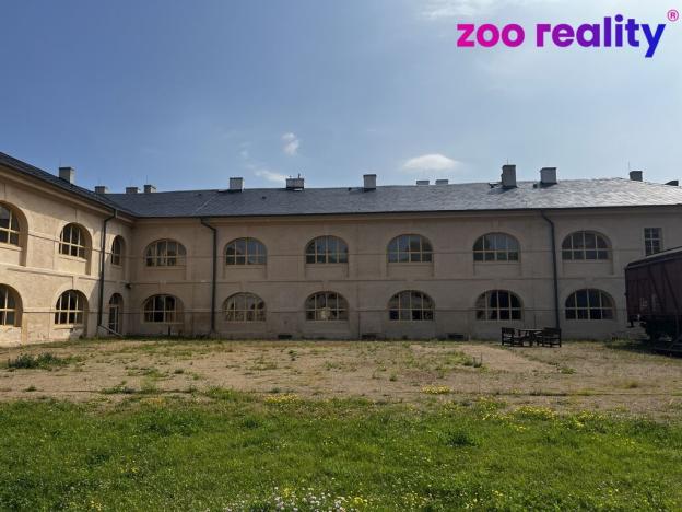 Pronájem kanceláře, Terezín, Akademická, 84 m2