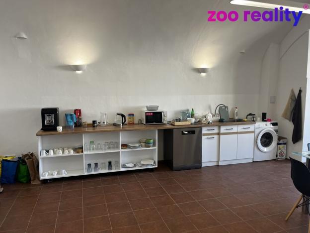 Pronájem kanceláře, Terezín, Akademická, 84 m2