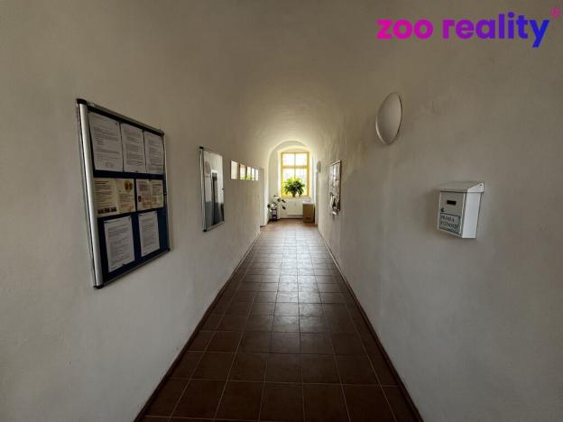 Pronájem kanceláře, Terezín, Akademická, 84 m2