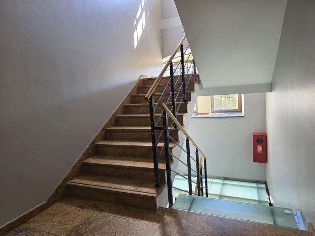 Pronájem kanceláře, Plzeň, Radčická, 275 m2