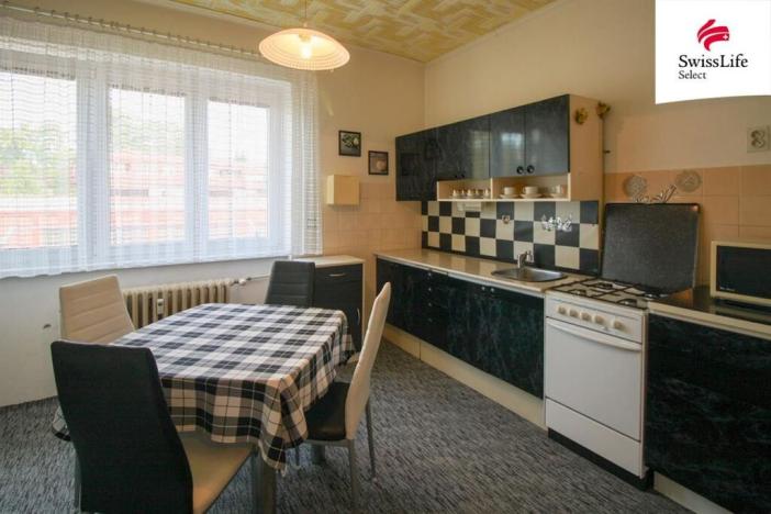 Prodej bytu 2+1, Praha - Kobylisy, Kobyliské náměstí, 65 m2